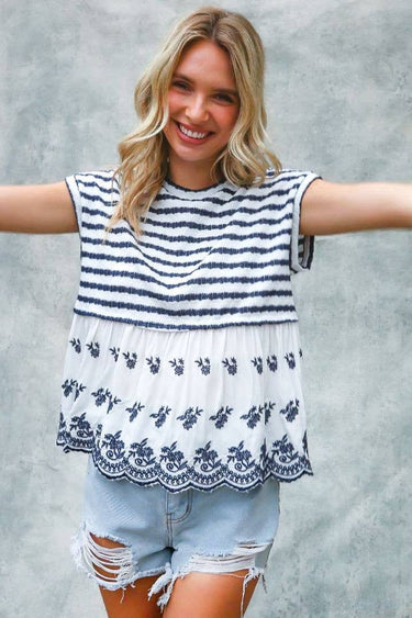 STRIPE EMBROIDERY BORDER BABYDOLL TOP